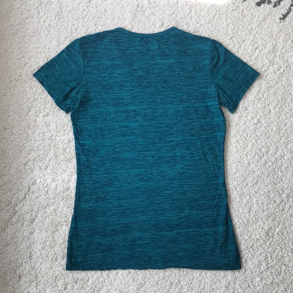 Exercise t-shirt - Picture 3 of 3